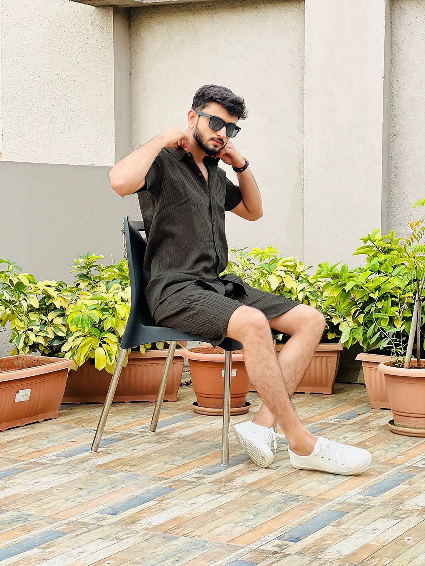 Green Men's Casual Wear Shirt And Shorts Pair